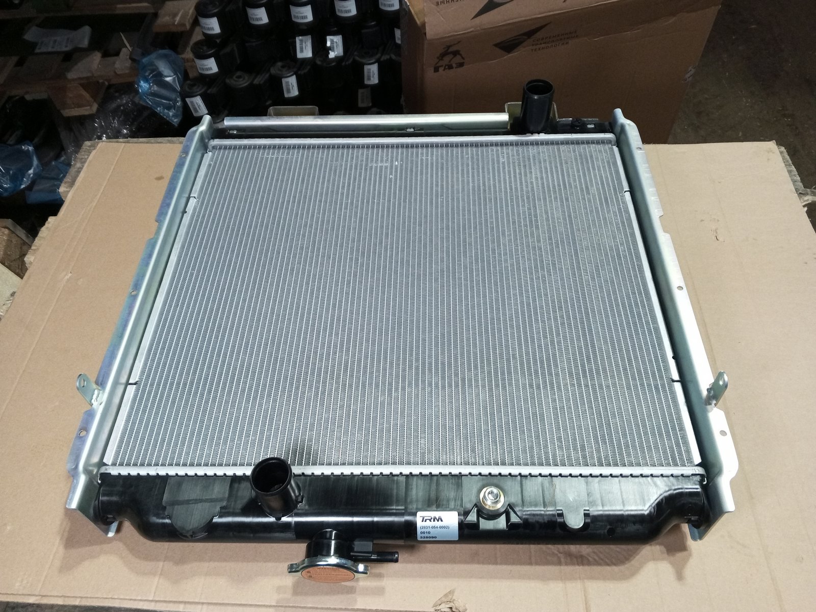 .2831-054-0002 Радиатор охлаждения алюминиевый ПАЗ-3205 GAZ