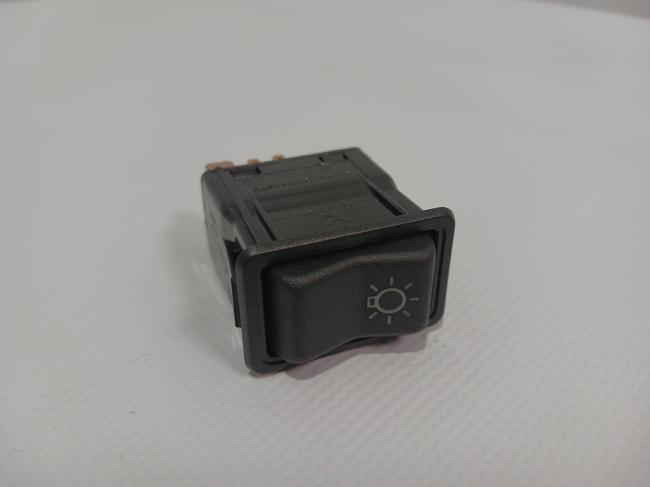 581.3710-01 Клавиша главного света КАМАЗ (ЗП) 581.3710-01 Радиодеталь, фото 3