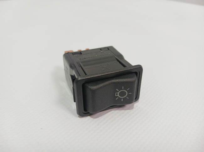 581.3710-01 Клавиша главного света КАМАЗ (ЗП) 581.3710-01 Радиодеталь, фото 5